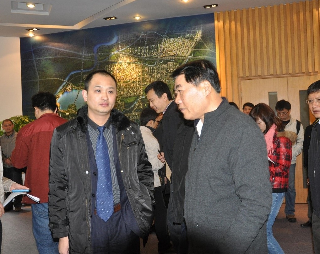 2012年2月28日，时任广东省人大常委会主任欧广源考察纽恩泰科技创新